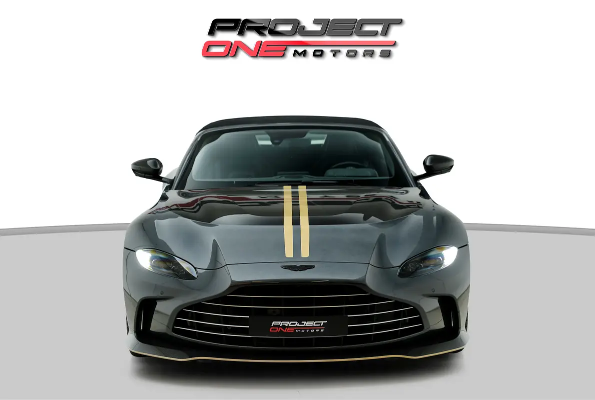 Aston Martin Vantage, 2023 — фото 2 из 10