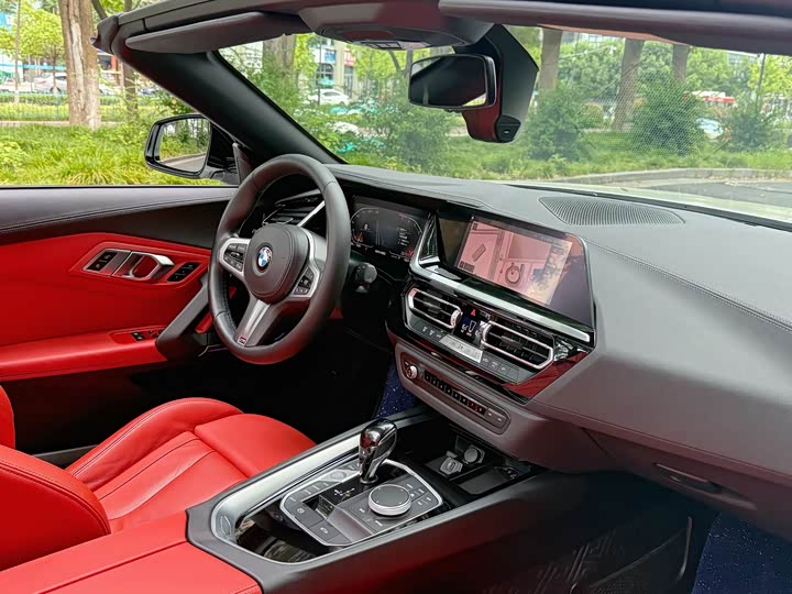 BMW Z4, 2022 — фото 8 из 9
