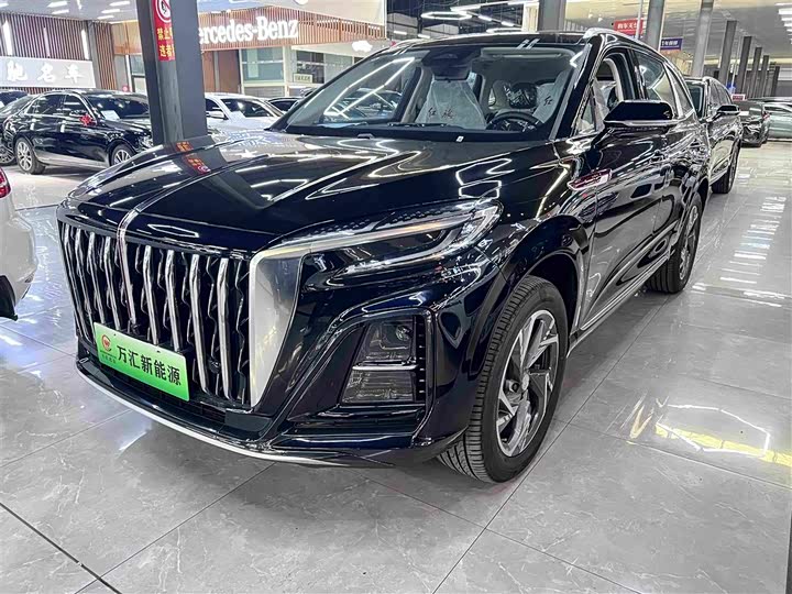 Hongqi HS3 Hybrid, 2026 — фото 2 из 9