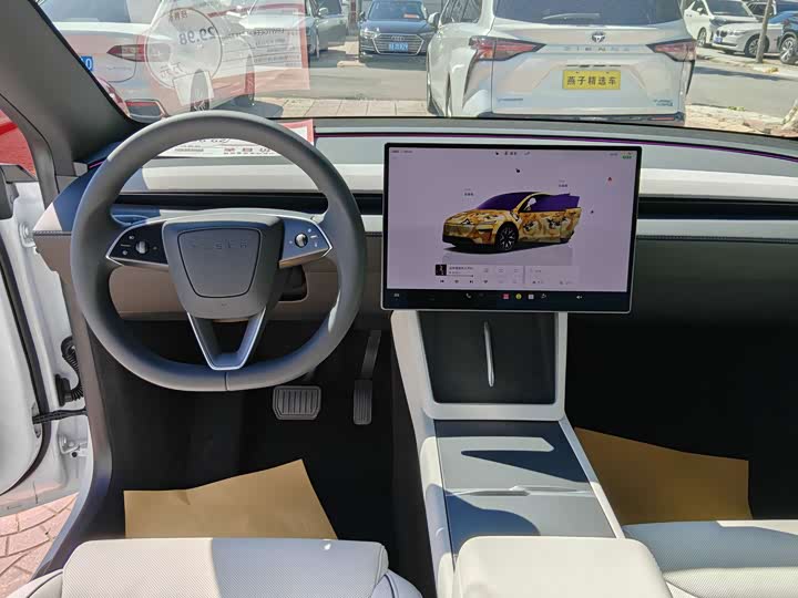Tesla Model Y, 2026 — фото 3 из 9