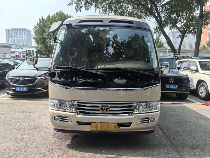 Toyota Coaster, 2021 — фото 2 из 12