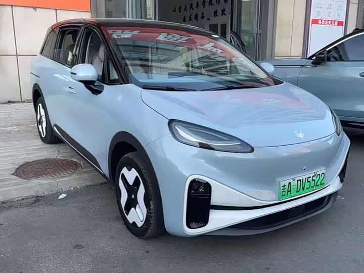 BAIC Arcfox Kaola, 2024 — фото 3 из 9
