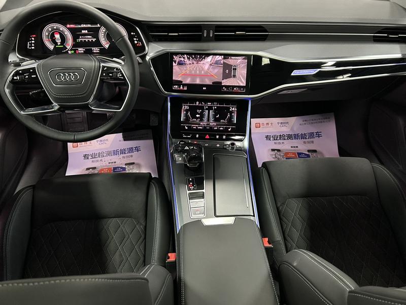 Audi A7L, 2025 — фото 8 из 12