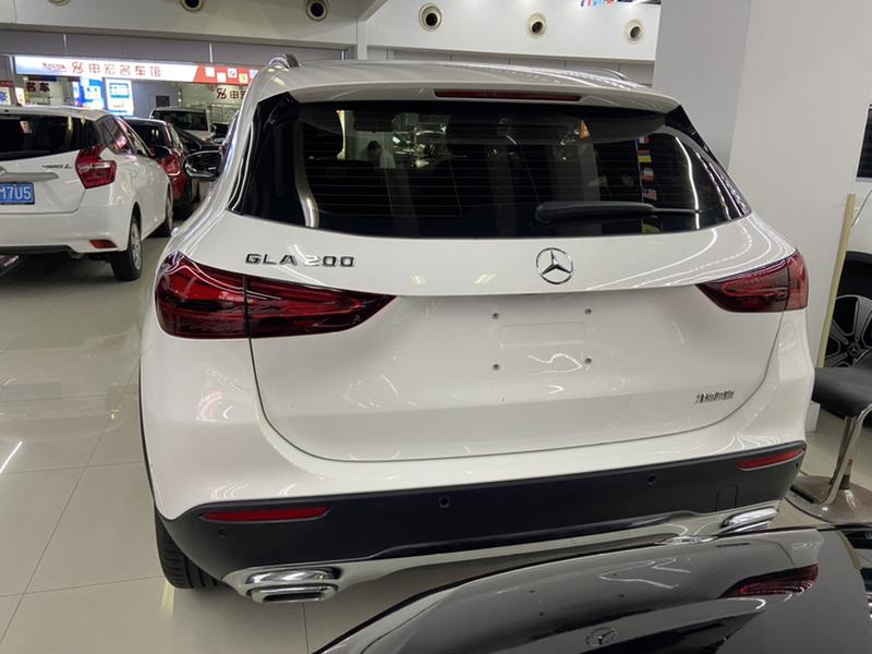 Mercedes-Benz GLA-Class, 2023 — фото 5 из 12