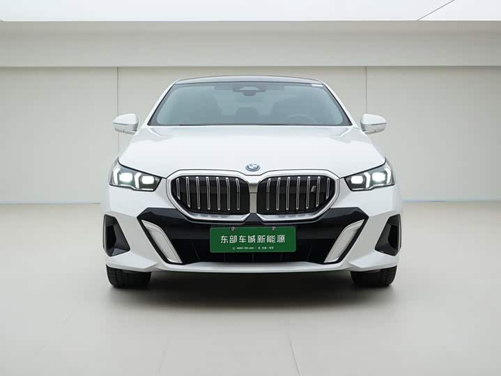 BMW i5, 2024 — фото 2 из 9