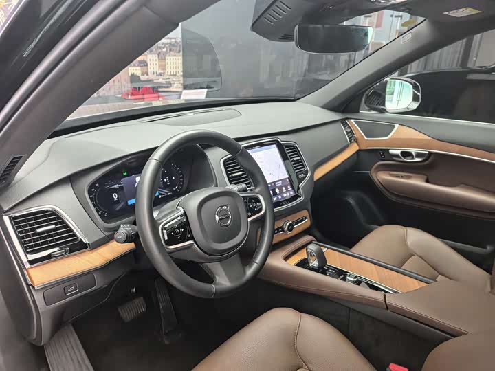 Volvo XC90, 2024 — фото 5 из 9