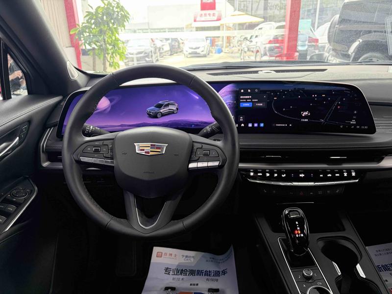 Cadillac XT4, 2025 — фото 7 из 11