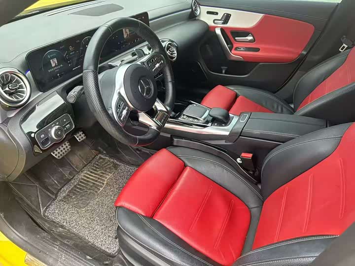 Mercedes-Benz CLA-Class AMG, 2023 — фото 5 из 7