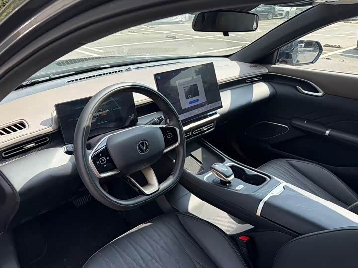 Changan Eado Plus, 2025 — фото 5 из 9