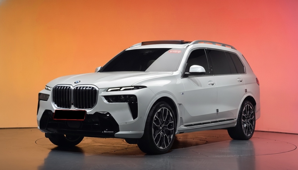 BMW X7, 2023 — купить в Белгороде под ключ