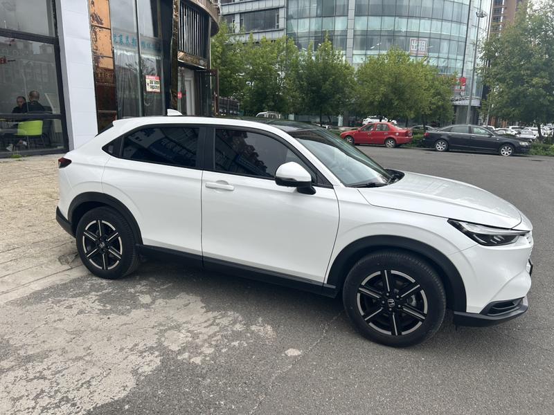 Honda Vezel, 2023 — фото 3 из 12
