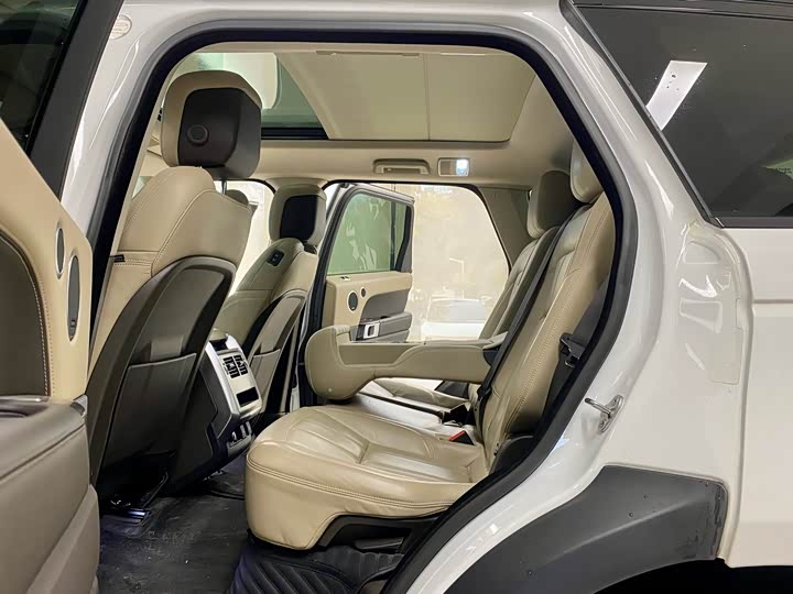 Land Rover Range Rover Sport Hybrid, 2021 — фото 8 из 9