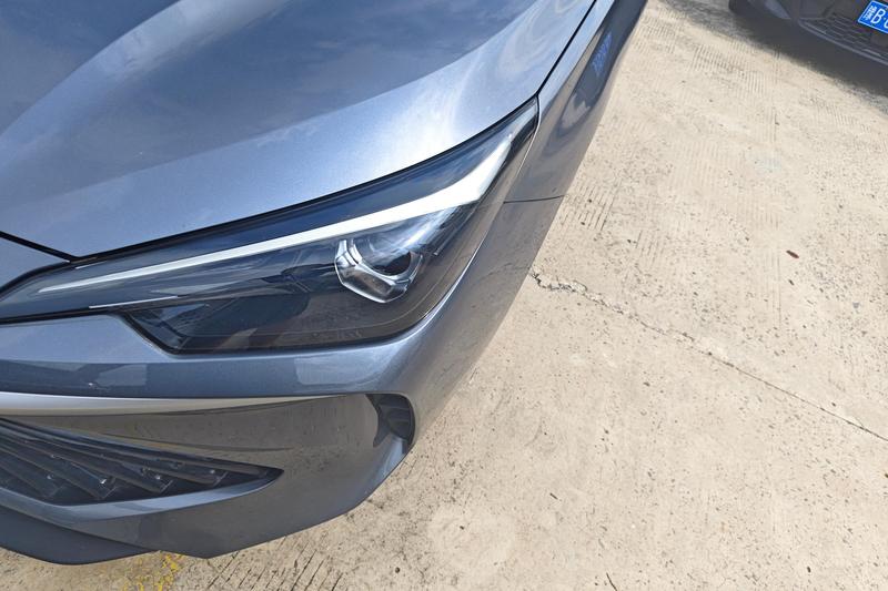 Roewe i5, 2026 — фото 4 из 11