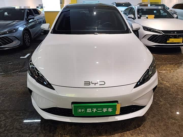 BYD Seal 05 DM-i Hybrid, 2026 — фото 3 из 9