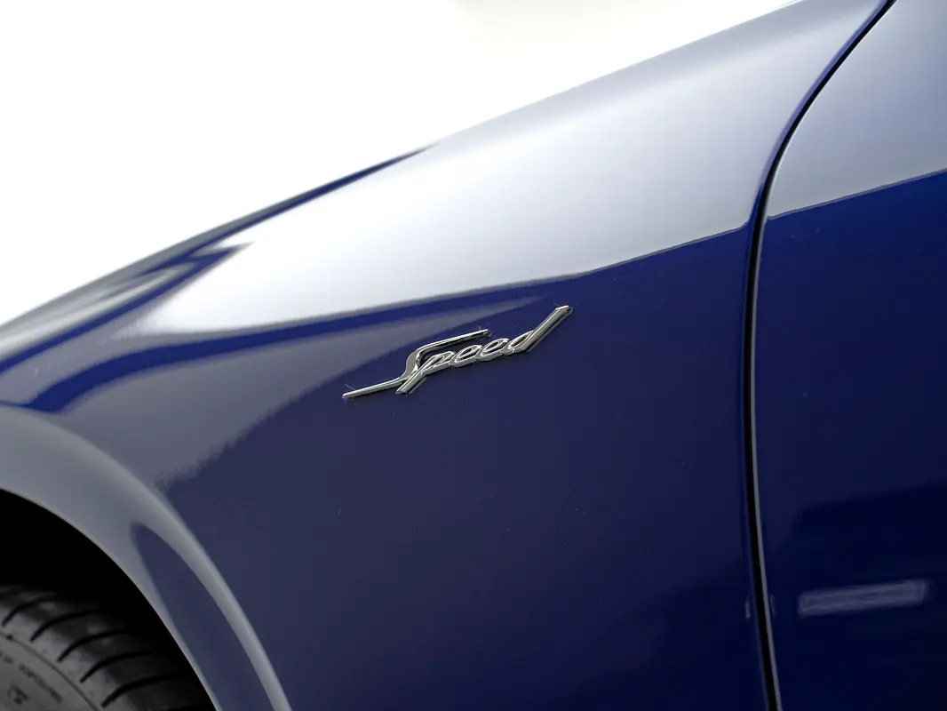 Bentley Continental, 2022 — фото 9 из 10