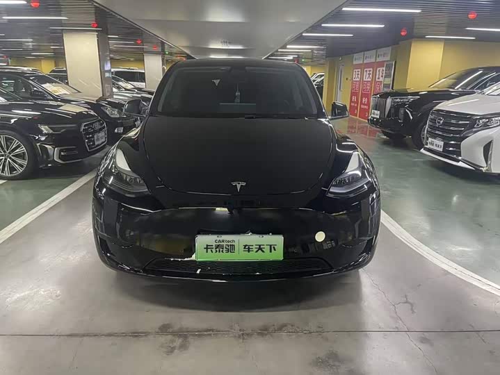 Tesla Model Y, 2023 — фото 3 из 9