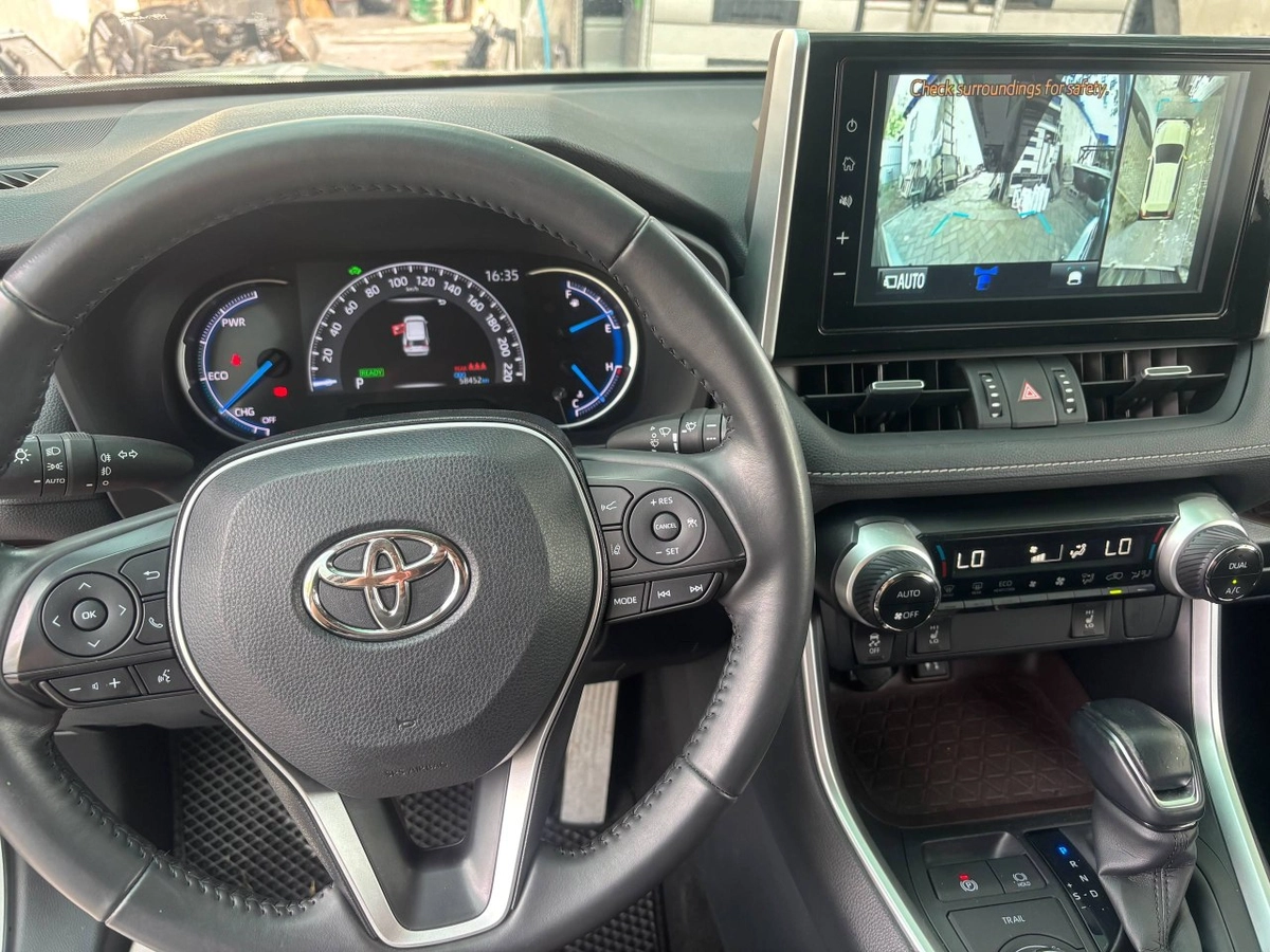 Toyota Rav4, 2021 — фото 6 из 12