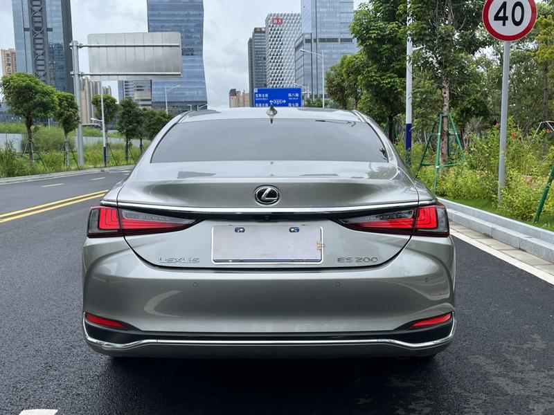 Lexus ES, 2024 — фото 6 из 12