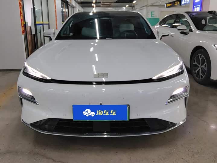 Geely Galaxy Starshine 8 EM-i, 2025 — фото 2 из 9