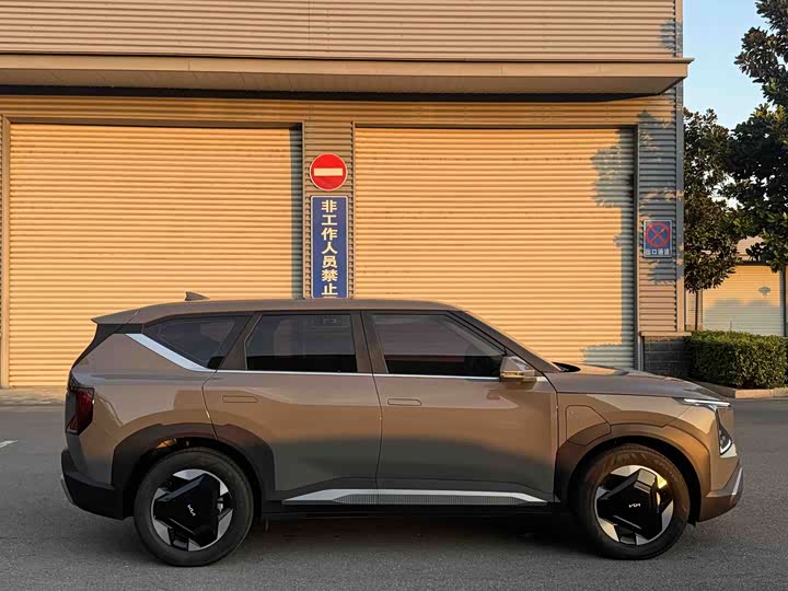 Kia EV5, 2026 — фото 7 из 9
