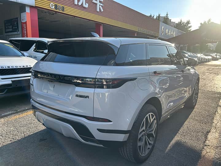 Land Rover Range Rover Evoque L, 2025 — фото 3 из 9