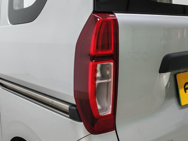 Wuling Sunshine EV, 2025 — фото 10 из 12