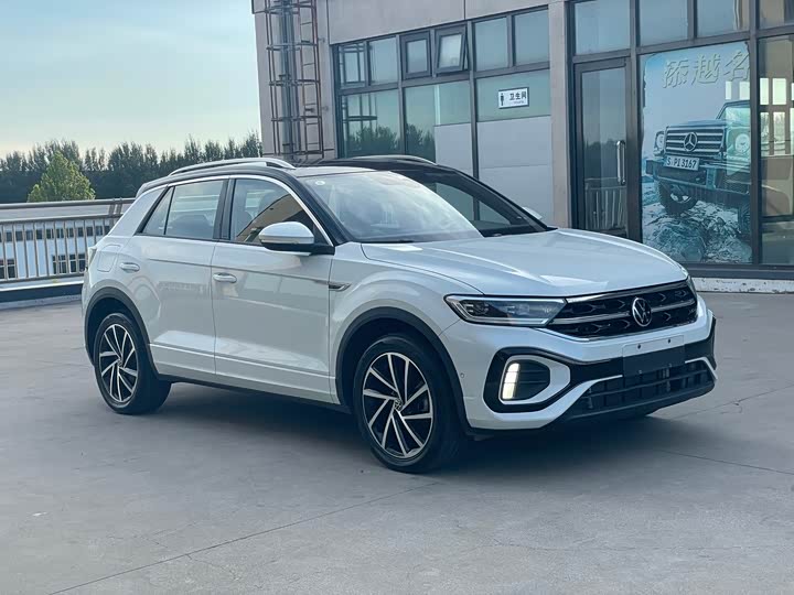 Volkswagen T-Roc, 2023 — фото 3 из 12
