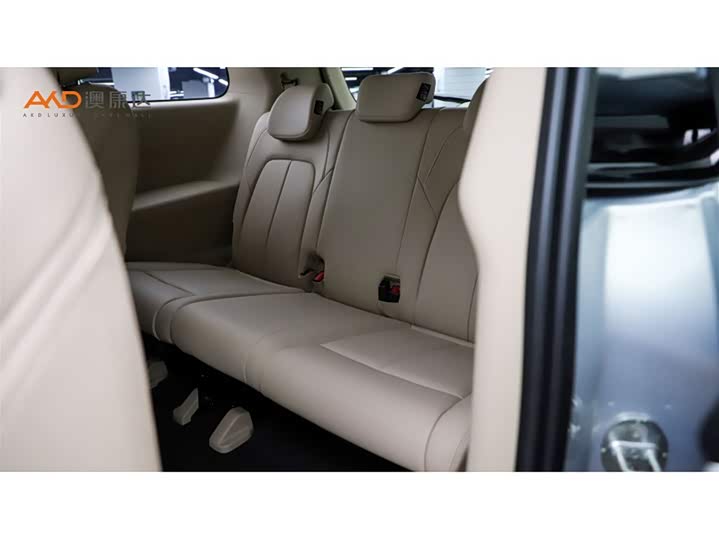 Buick GL8 Hybrid, 2025 — фото 9 из 9