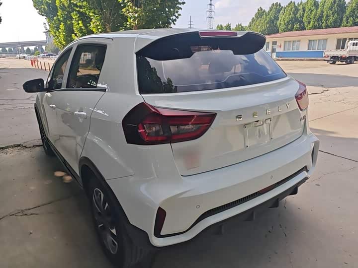 Geely Geometry EX3, 2021 — фото 5 из 9