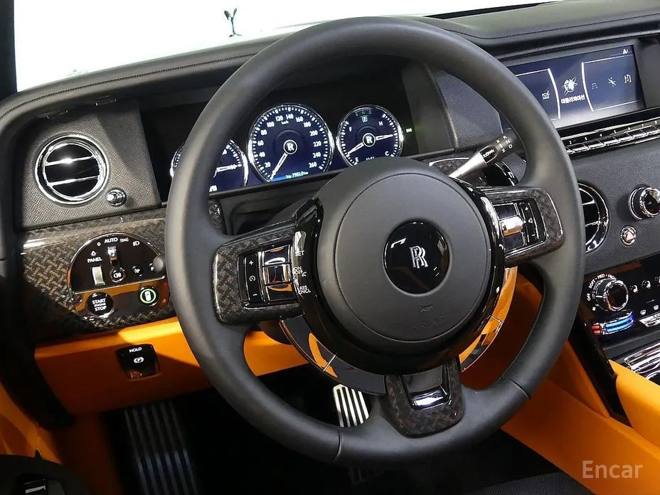 Rolls-Royce Cullinan, 2024 — фото 11 из 12