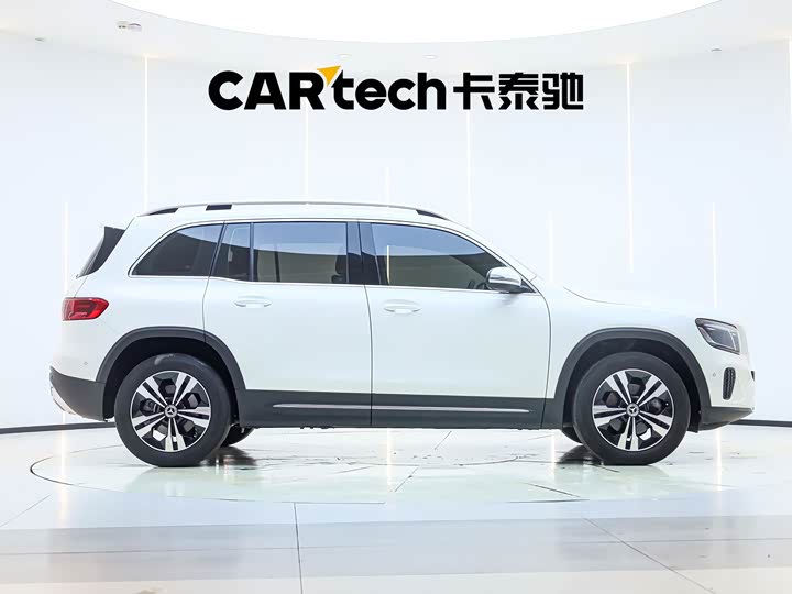Mercedes-Benz GLB-Class, 2023 — фото 5 из 9