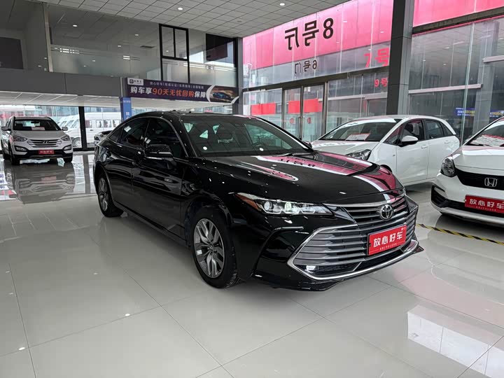 Toyota Avalon, 2022 — фото 3 из 9