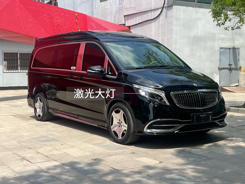 Mercedes-Benz V-Class, 2023 — фото 3 из 12