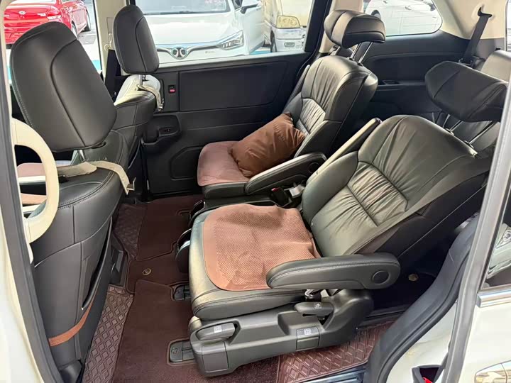 Honda Odyssey, 2021 — фото 8 из 9