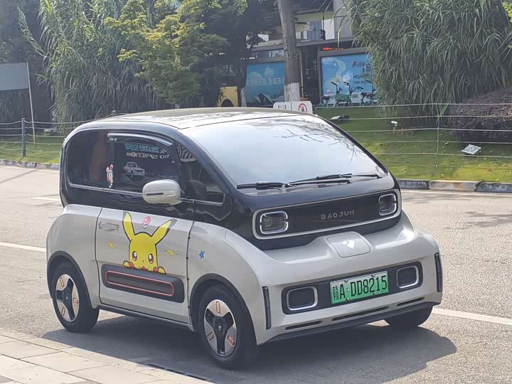 Baojun KiWi EV, 2022 — фото 3 из 9