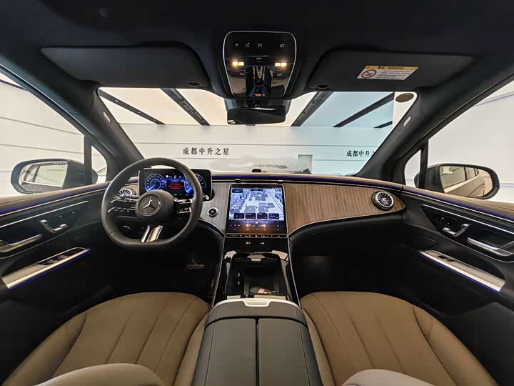 Mercedes-Benz EQE SUV, 2025 — фото 9 из 9