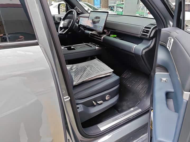 BYD FangChengBao Titanium 7 (Tai 7), 2025 — фото 8 из 9
