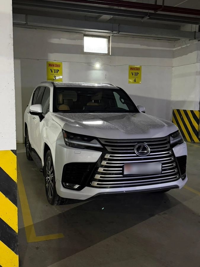 Lexus LX, 2025 — фото 9 из 12