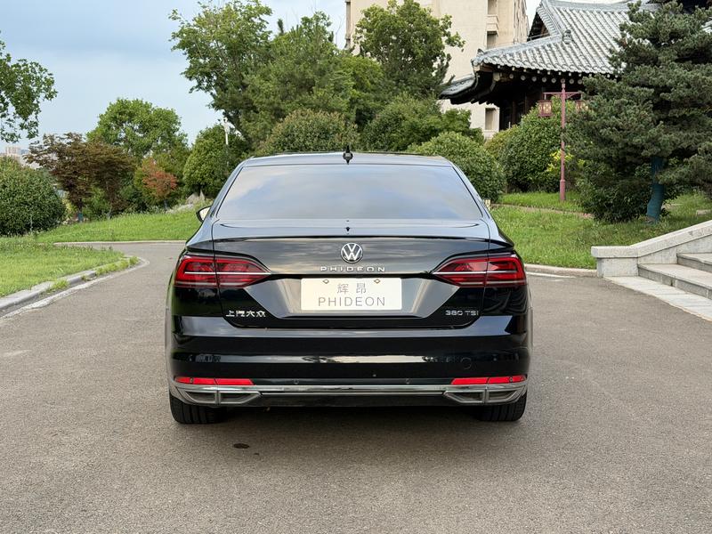 Volkswagen Phideon, 2023 — фото 5 из 10