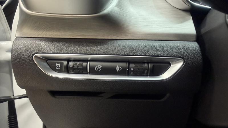 Geely Coolray, 2023 — фото 11 из 12