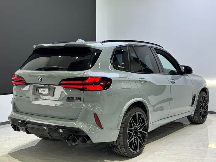 BMW X5 M, 2025 — фото 7 из 9