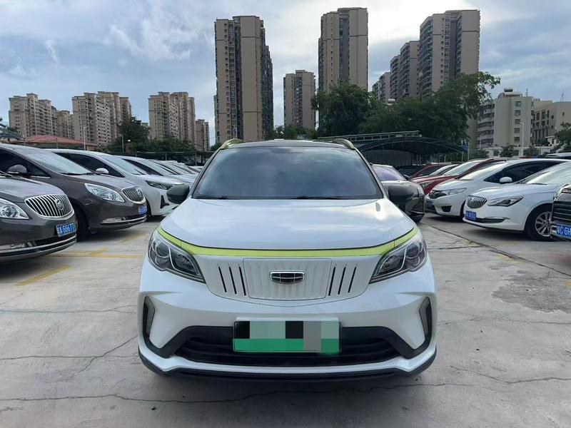 Geely Geometry EX3, 2022 — фото 2 из 10