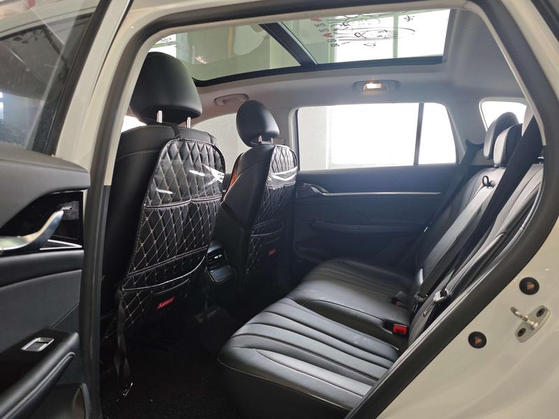 Roewe RX5 eMax, 2022 — фото 11 из 12