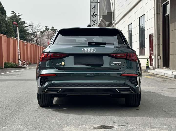 Audi A3, 2023 — фото 6 из 9