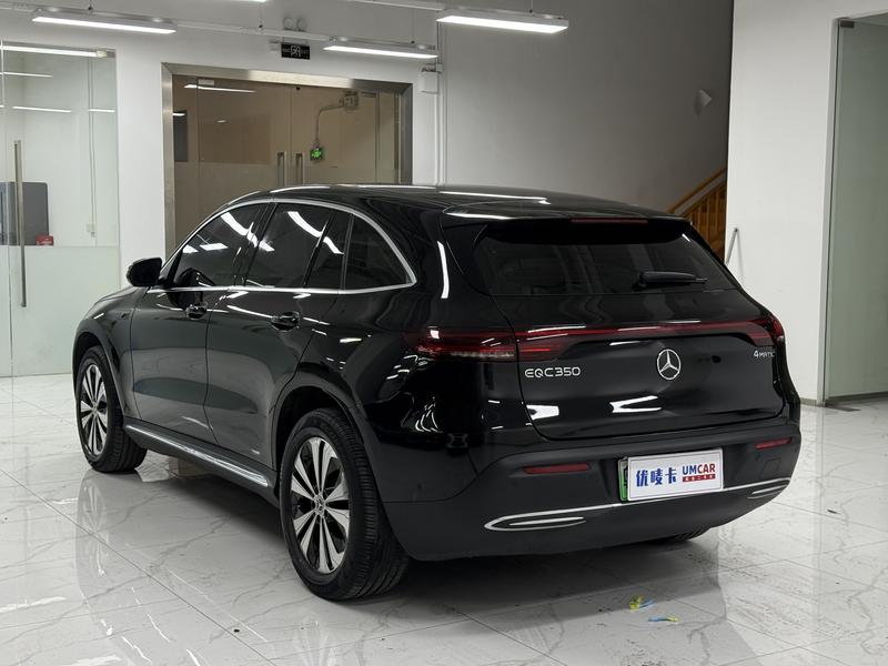 Mercedes-Benz EQC, 2022 — фото 4 из 12