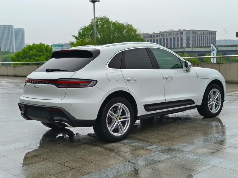 Porsche Macan, 2023 — фото 5 из 9
