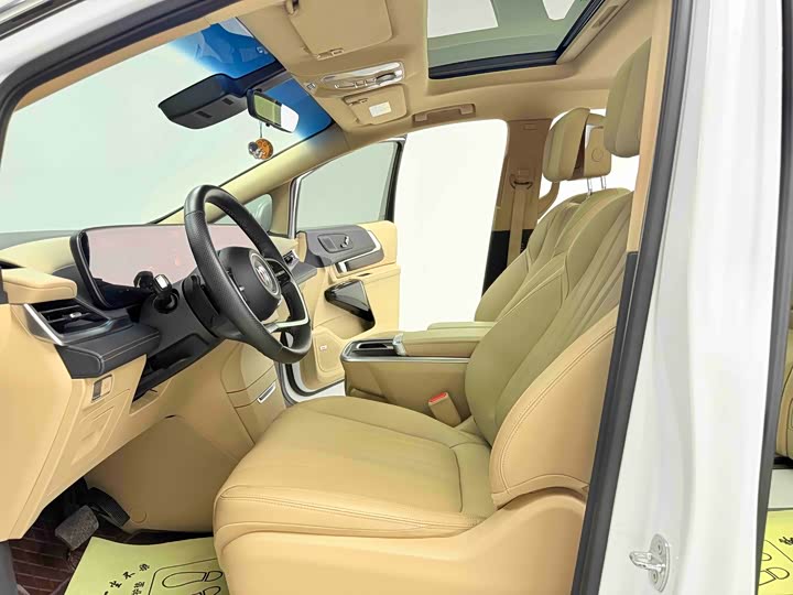 Buick GL8 Century, 2023 — фото 7 из 9