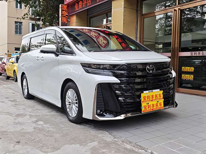 Toyota Vellfire, 2025 — фото 3 из 12