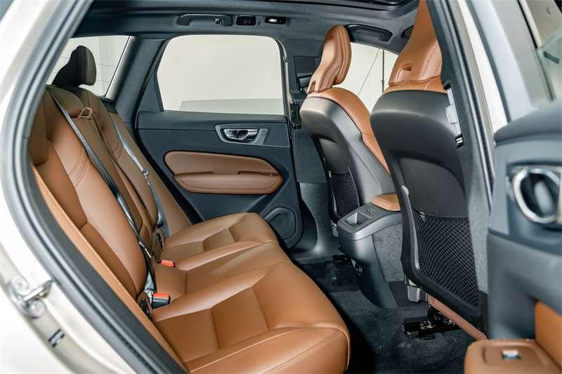 Volvo XC60, 2024 — фото 12 из 12