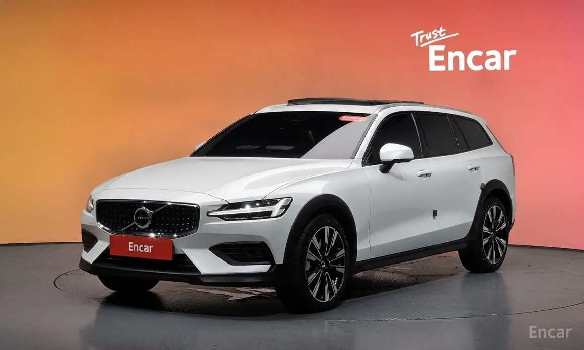 Volvo V60, 2024 — купить в Самаре под ключ